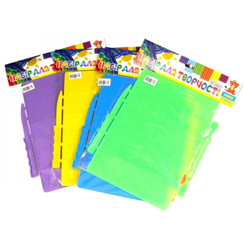 Дошка для пластиліну "Е" зі стеками велика.