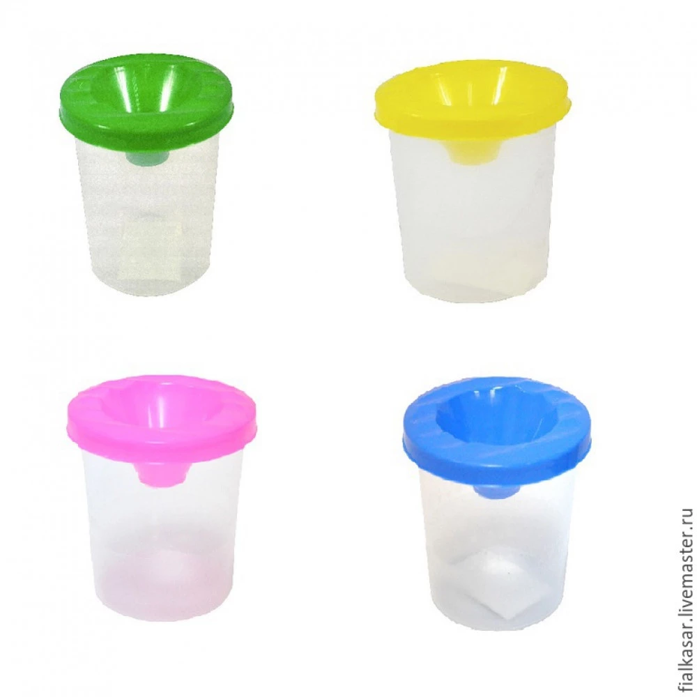 Склянка-непроливайка "Е" 200 мл пластикова